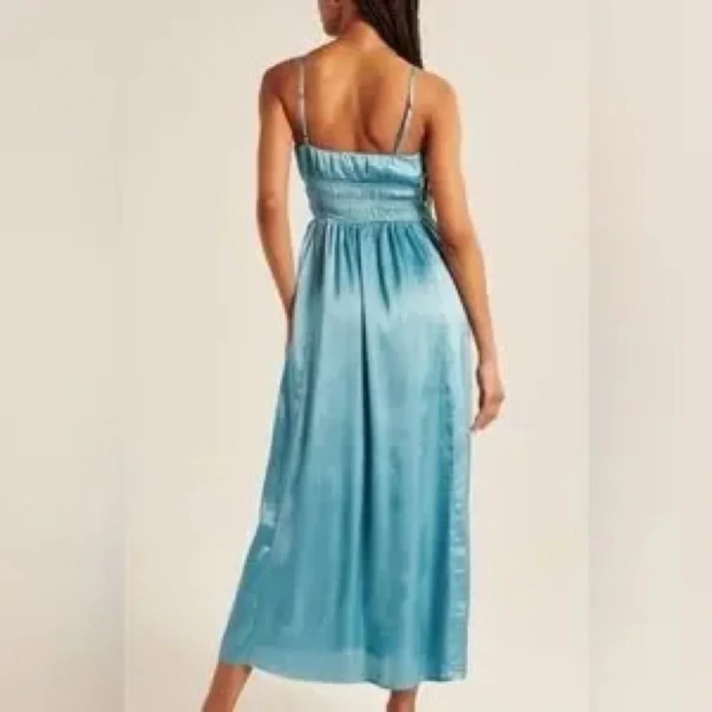 Abercrombie & Fitch Smocked Bodice Satin Maxi Dress with side slit Size Small
